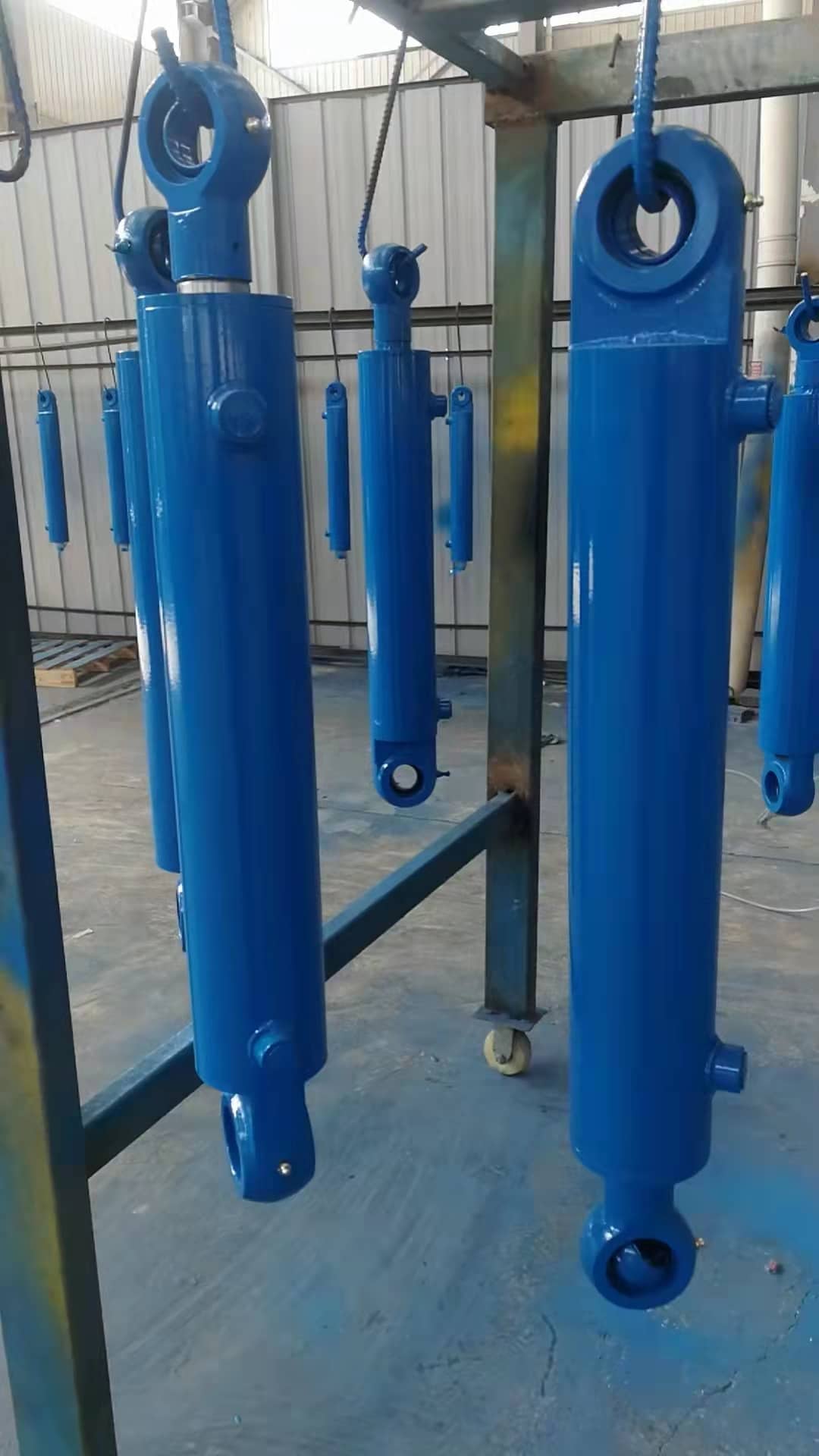 液壓油缸的組成部件有哪些？液壓缸結(jié)構(gòu)有什么特點？(圖1)